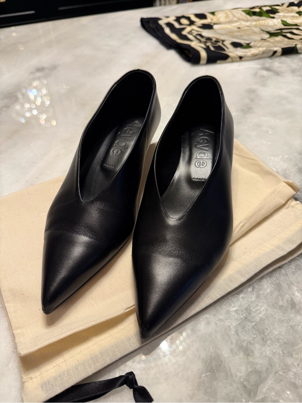 Aeyde Black Pointed Leather Flats